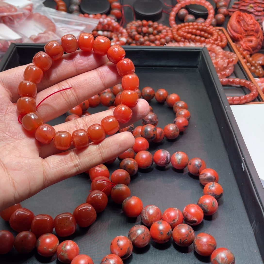 南红玛瑙手链未镶嵌