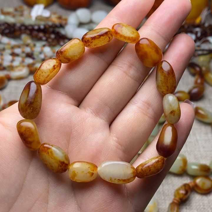 和田玉未镶嵌手链