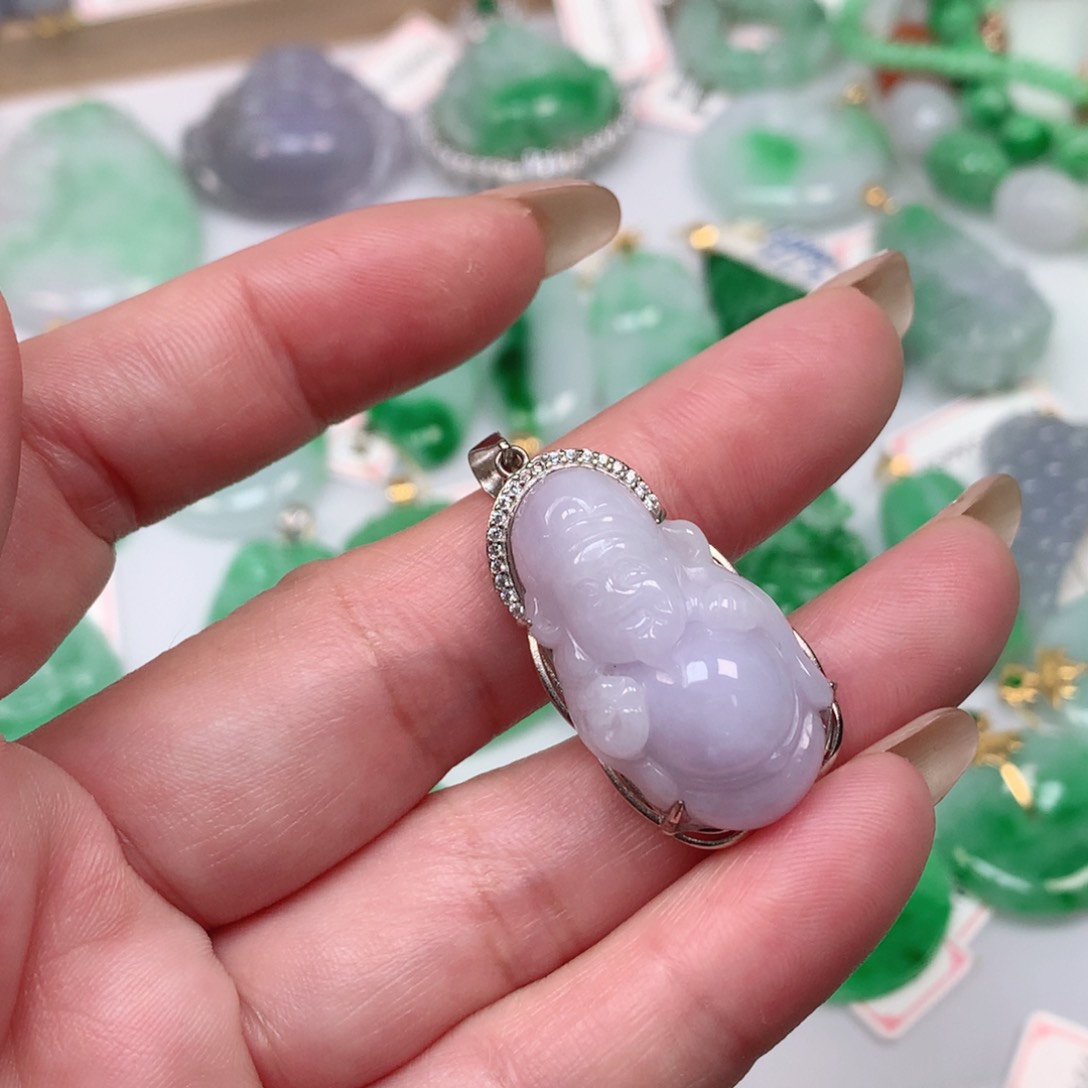 吊坠(不含链)未镶嵌翡翠