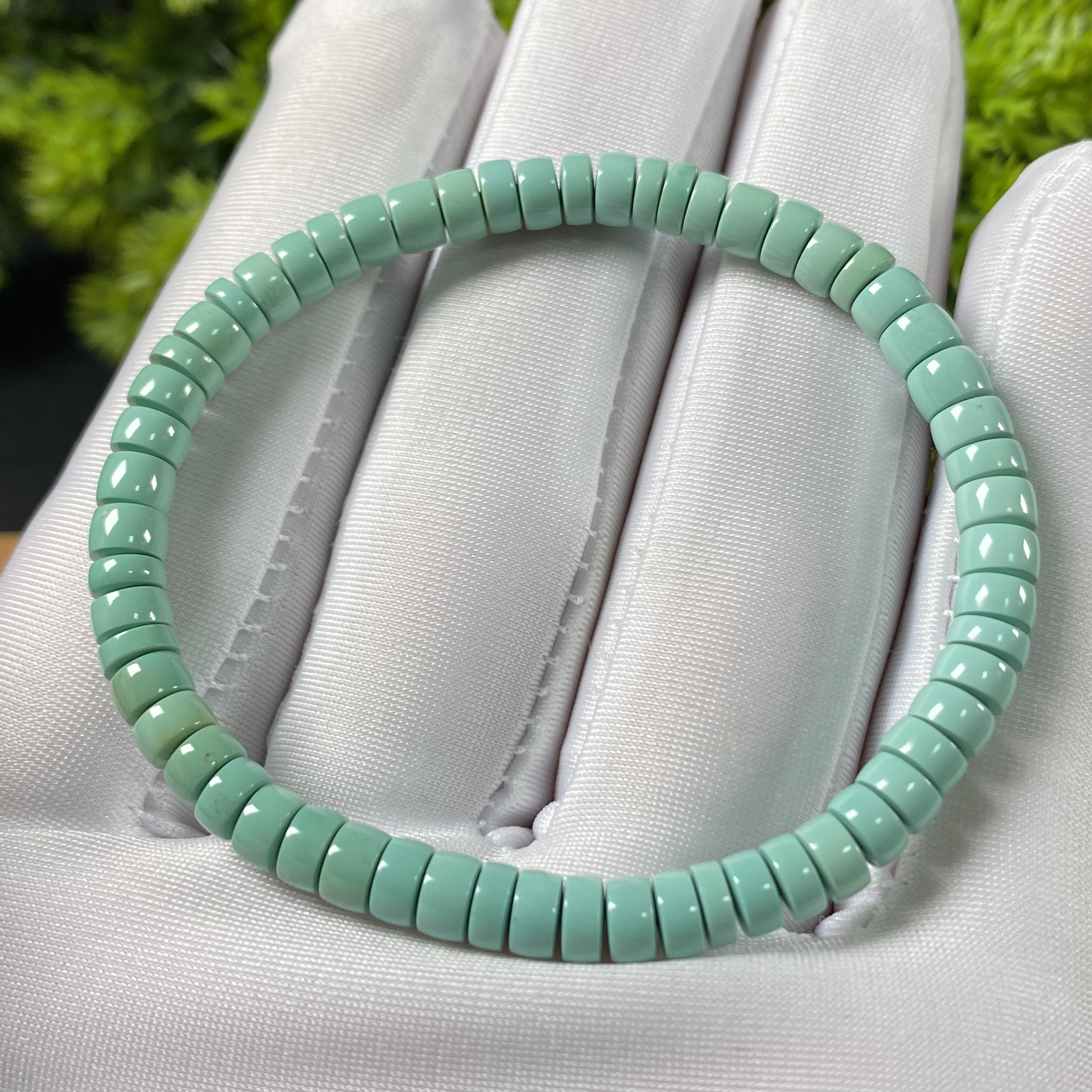 原矿绿松石直切手串 直径5mm，重6.65g，圈围15cm