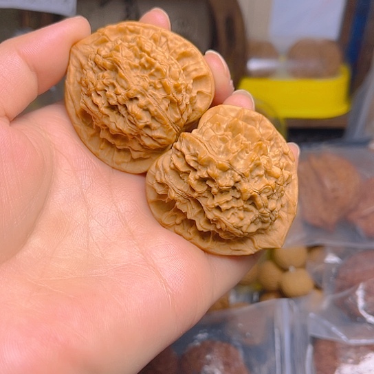 文玩核桃吊坠官帽