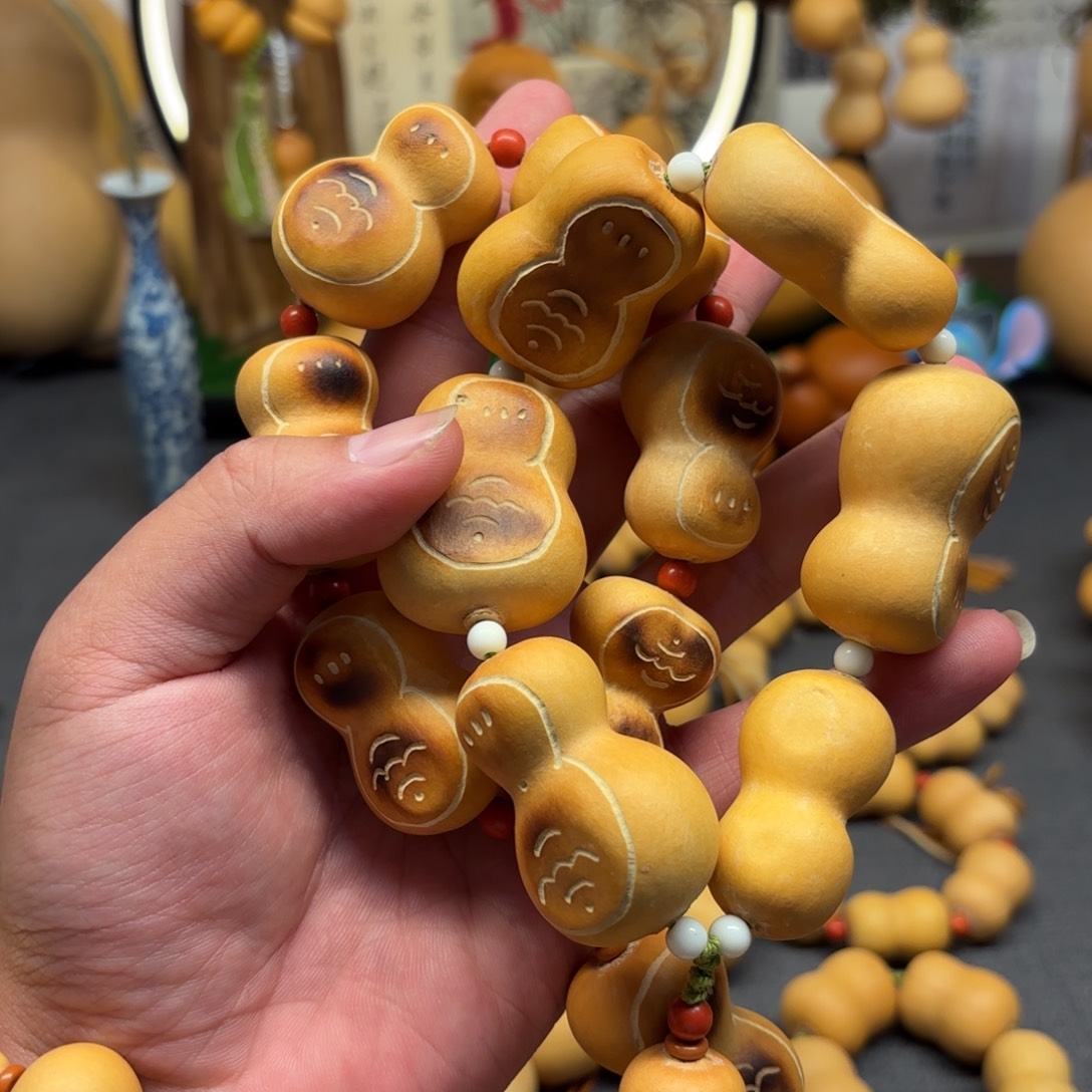 天然葫芦默认微瑕两条