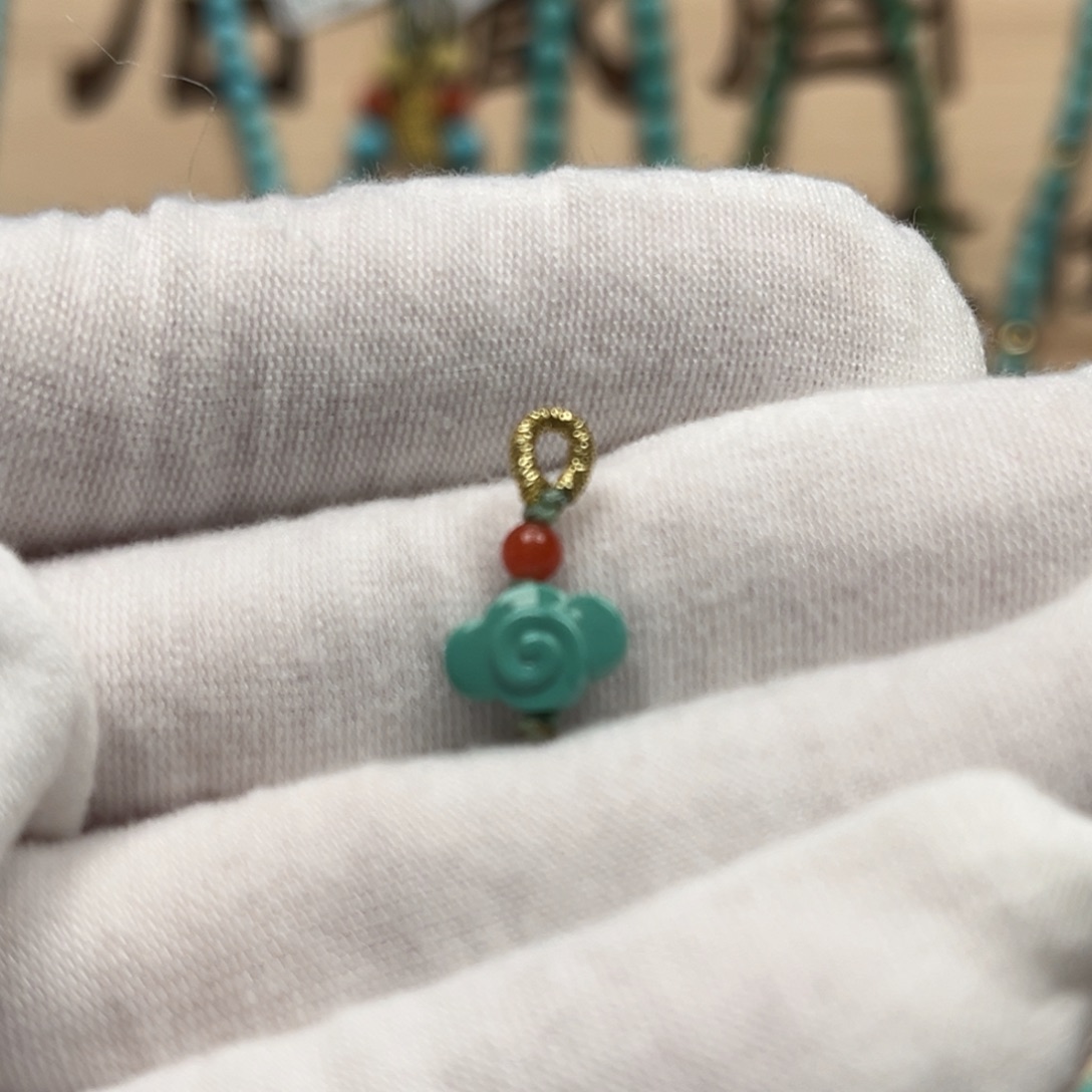 绿松石雕刻未镶嵌