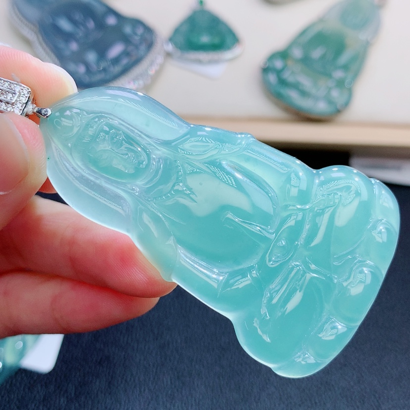 【闪购商品】翡翠颈饰未镶嵌翡翠