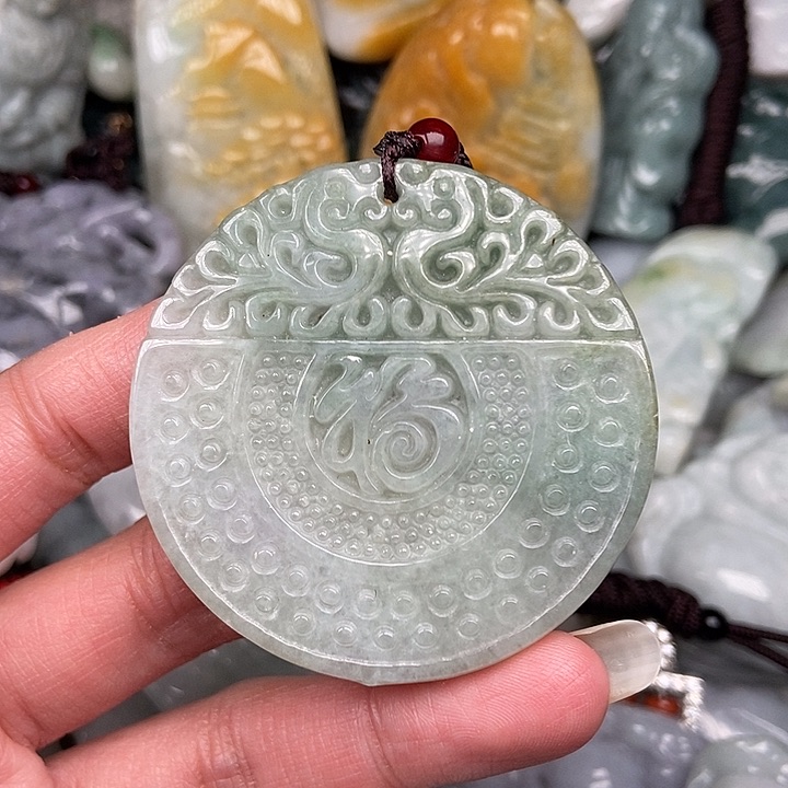 颈饰未镶嵌翡翠翡翠