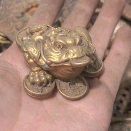 快***生闪电购铜摆件工艺品