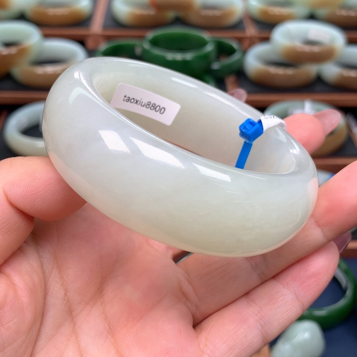 和田玉5657圈口未镶嵌