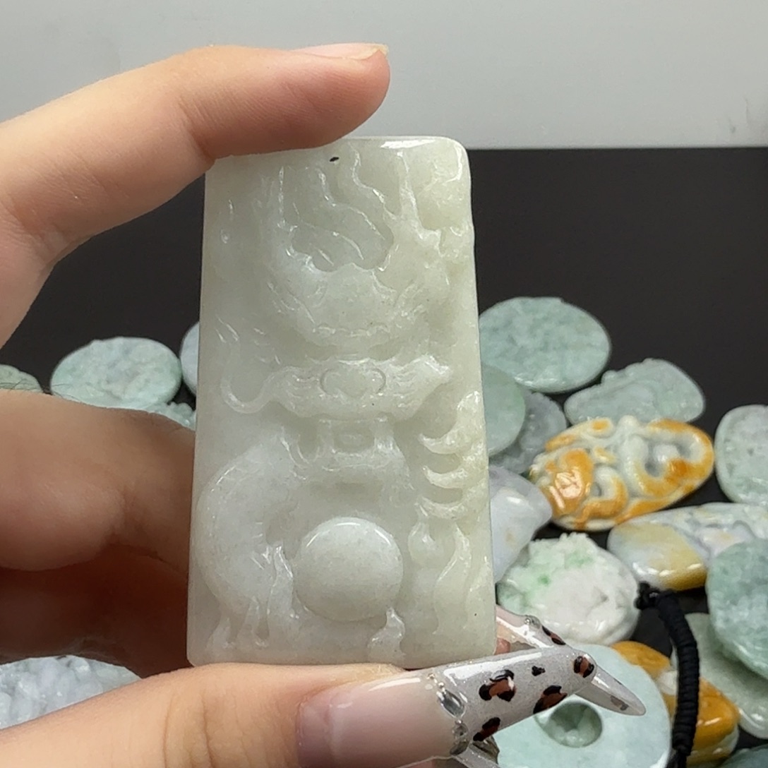 翡翠未镶嵌耳饰翡翠