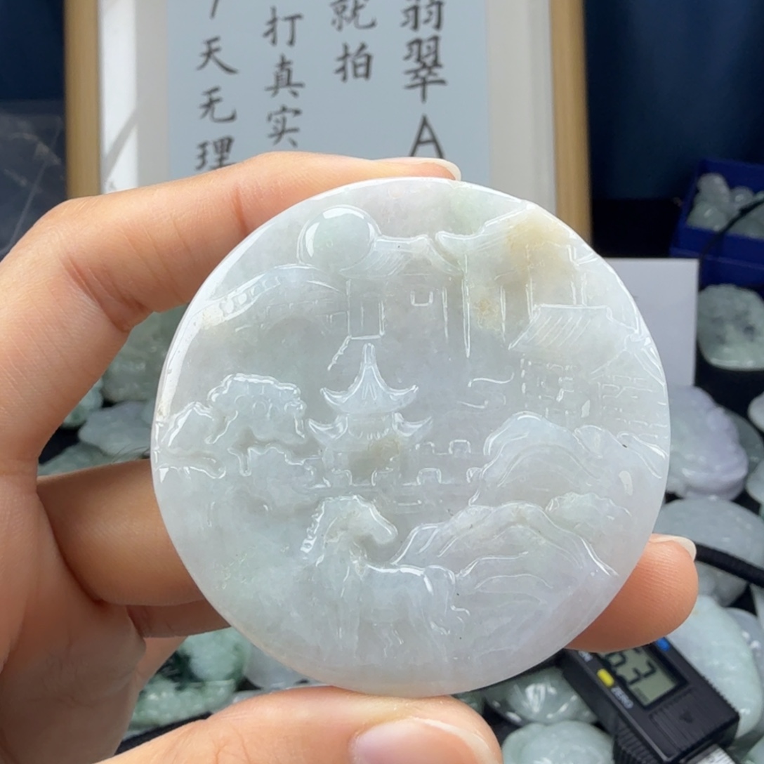 翡翠未镶嵌颈饰翡翠