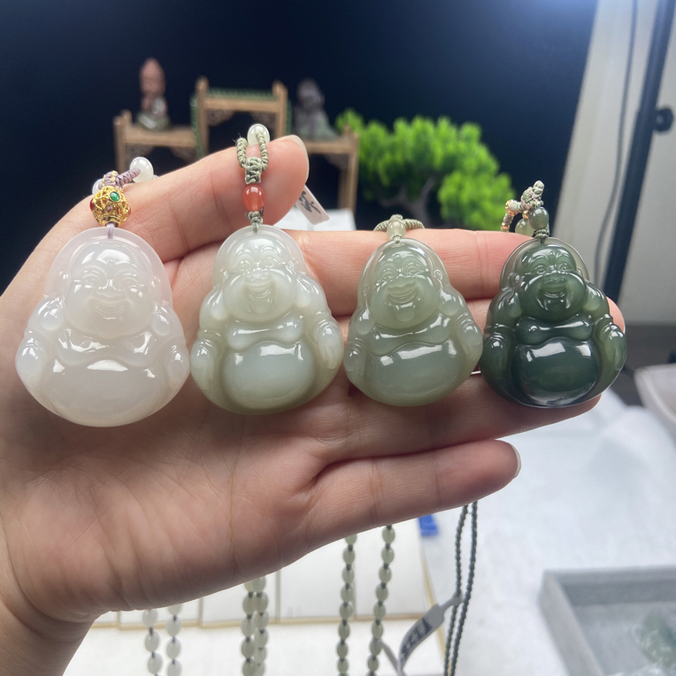 天然的和田玉高冰佛公 多样性发货拍一发一