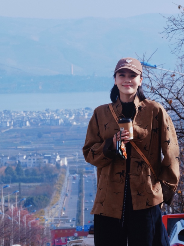 畔喜的服装小店 中式唐装 飞燕