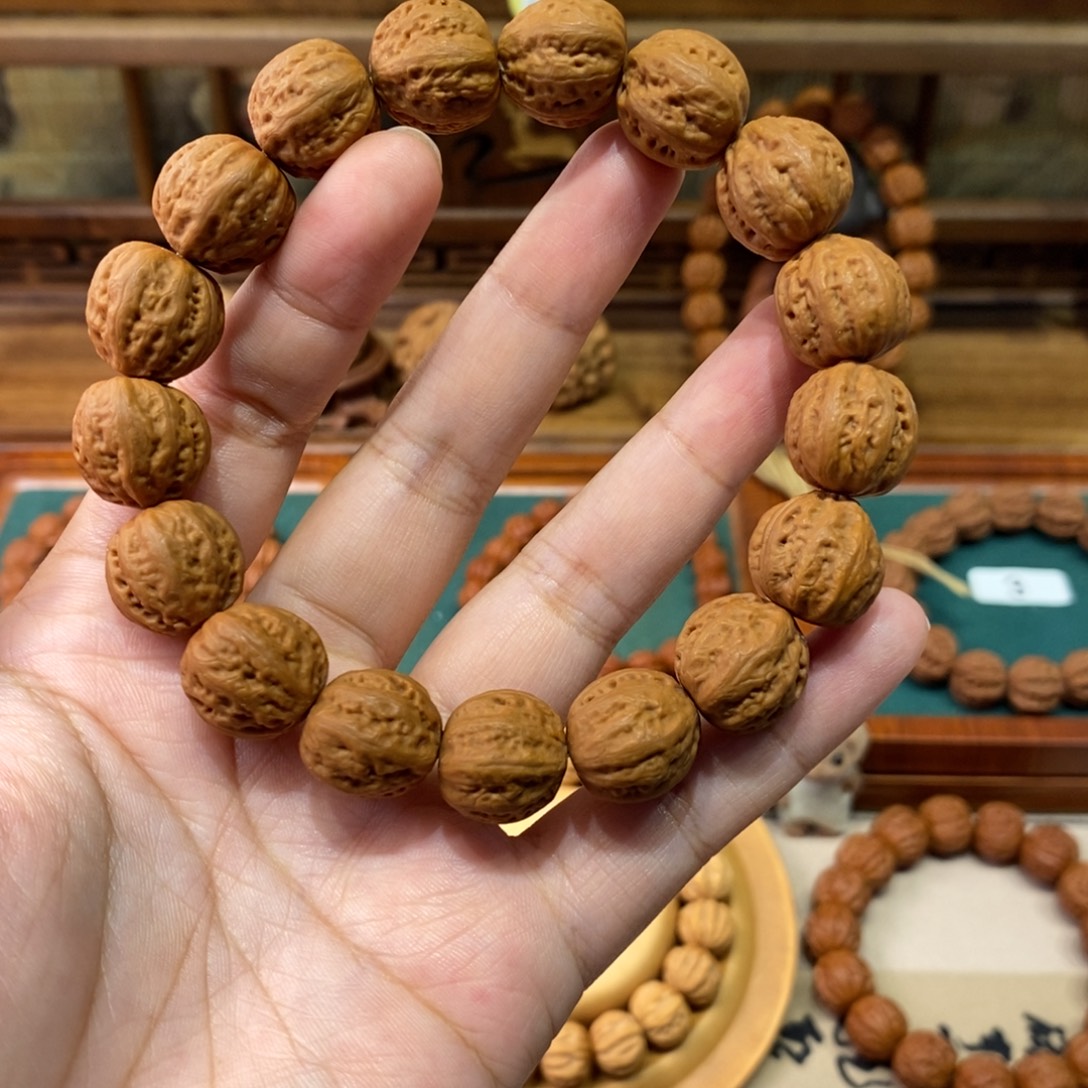 手串文玩核桃粗筋八棱