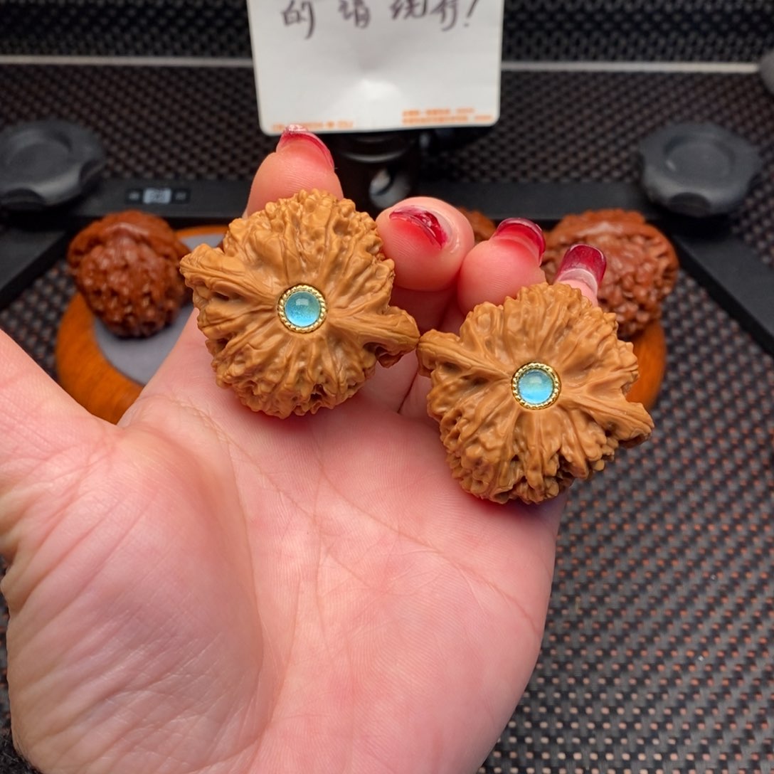 文玩核桃把件赵喜满南疆石45尺