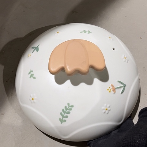 微瑕，不能明火，口径22.8厘米，