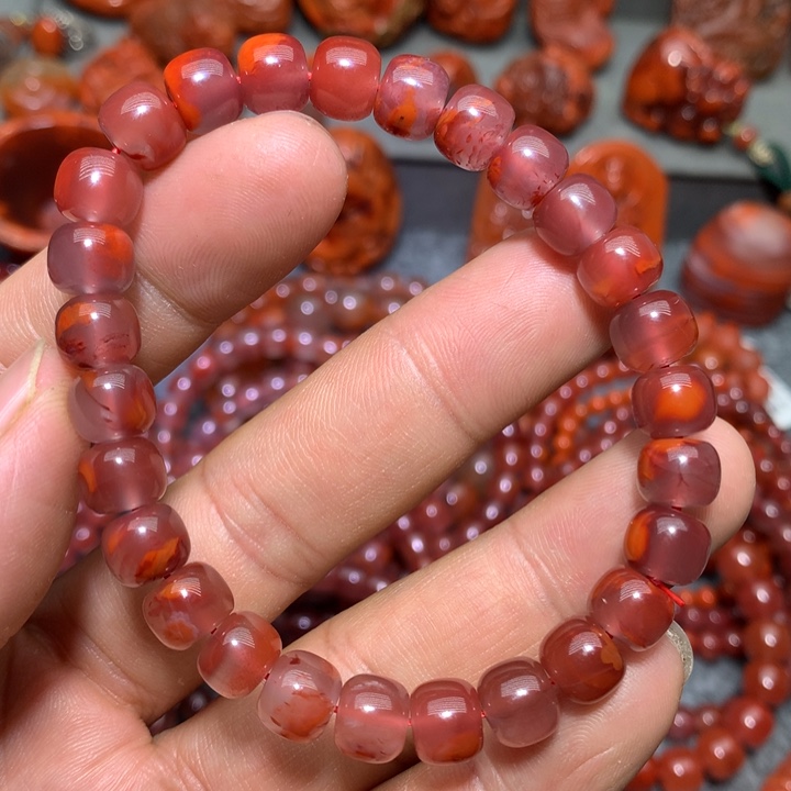 南红玛瑙手串未镶嵌8+m m