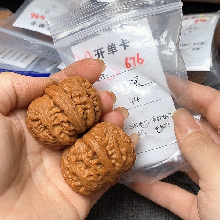 文玩核桃把件676哈哈哈