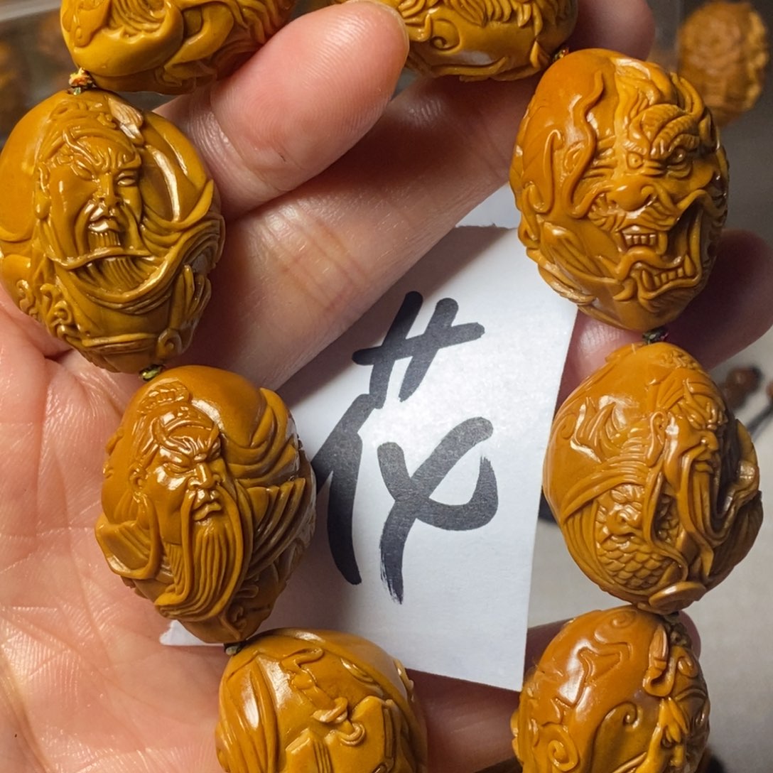 橄榄核手串/手链我****Z御龙关公