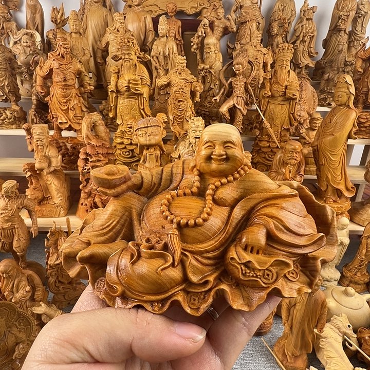 柏木（崖柏）陈*波荷叶弥勒佛微瑕