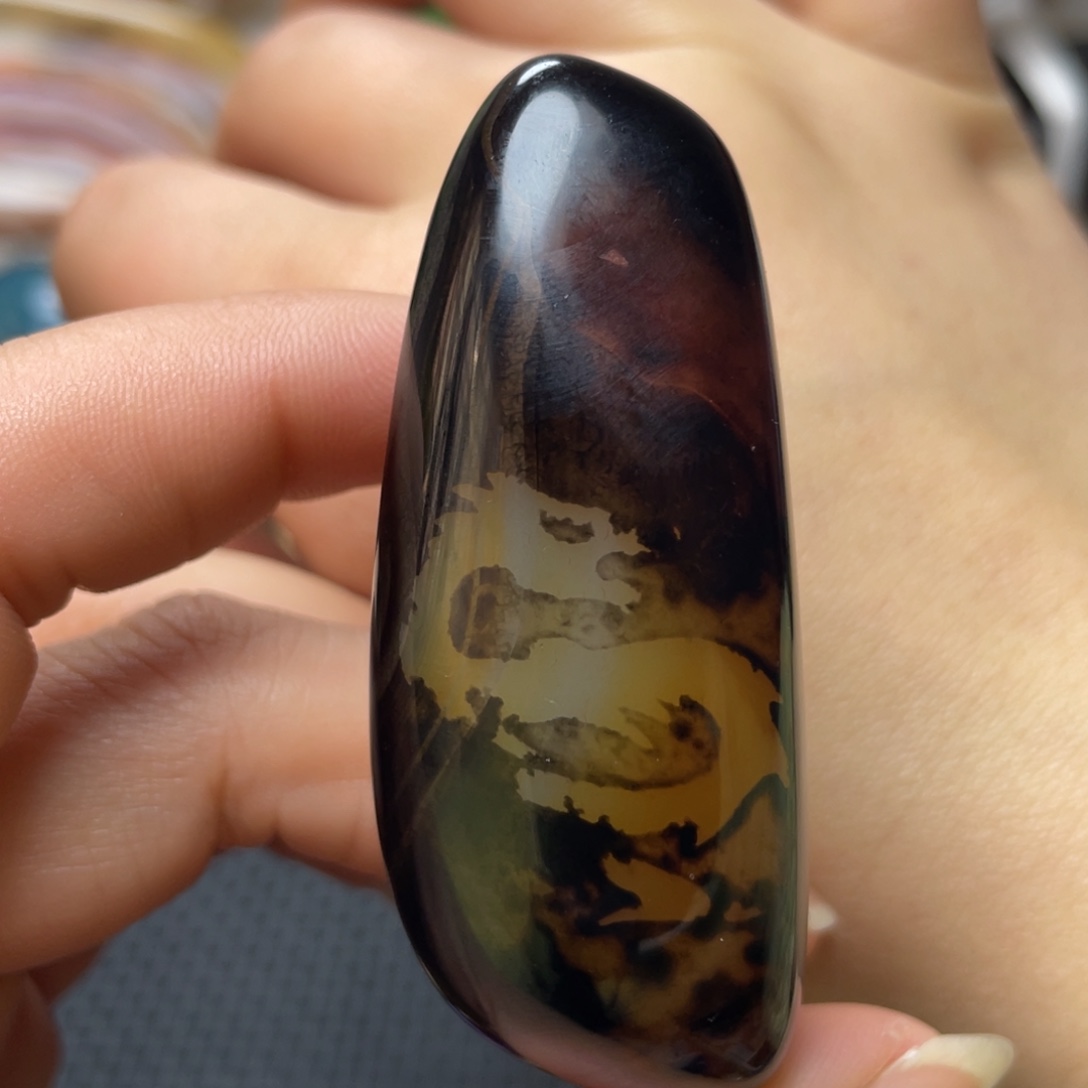 玛瑙/玉髓未镶嵌珠宝奇石