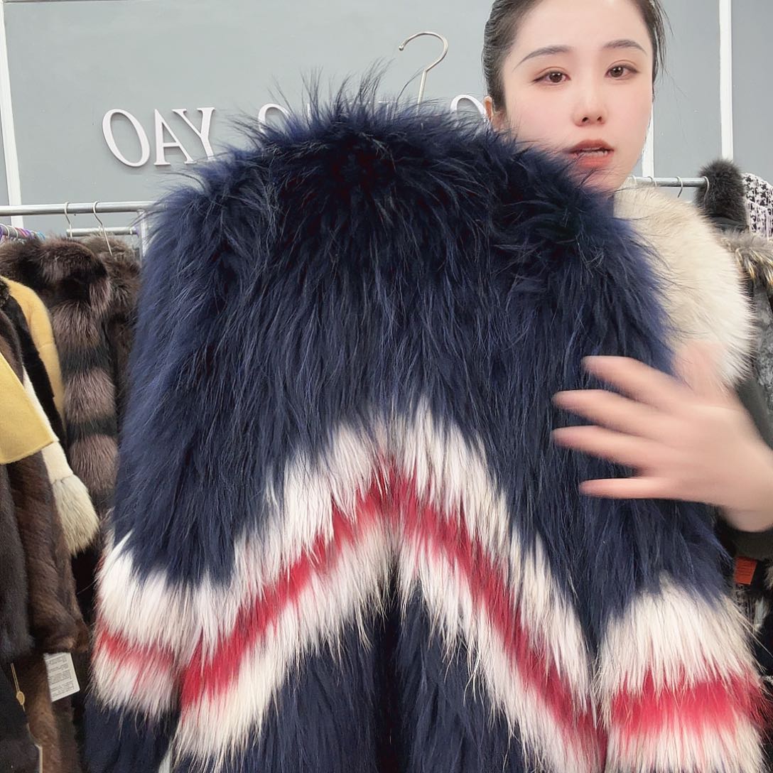 姚小妖家高端皮草