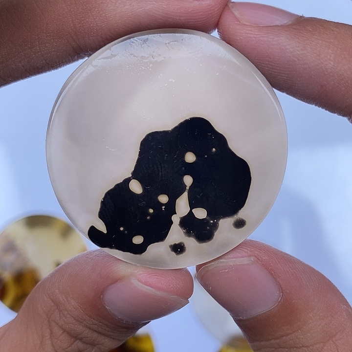 玛瑙/玉髓未镶嵌珠宝半成品