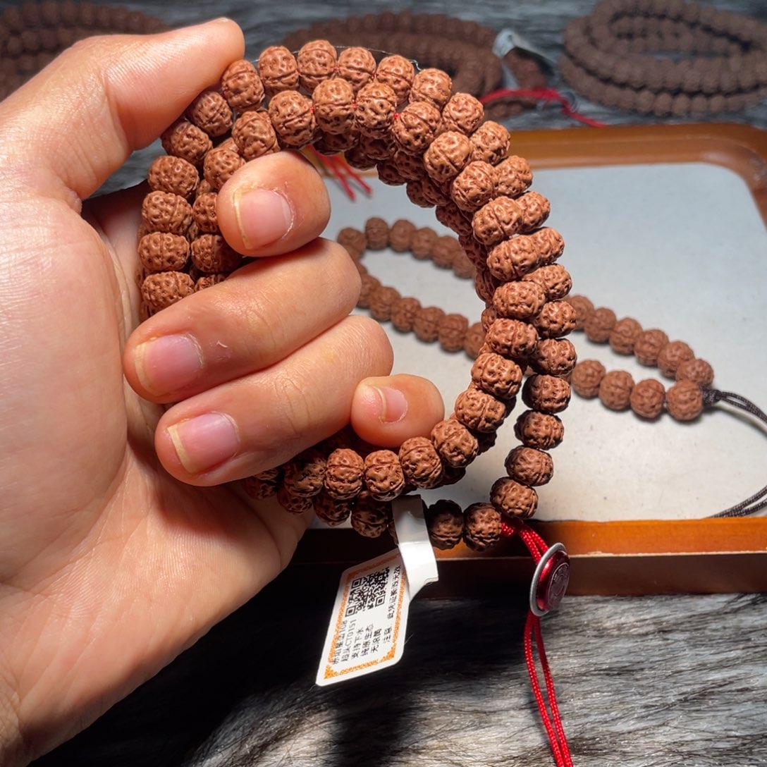 刘***巧金刚菩提手串超头赤焰星峦矮肉南瓜至尊108