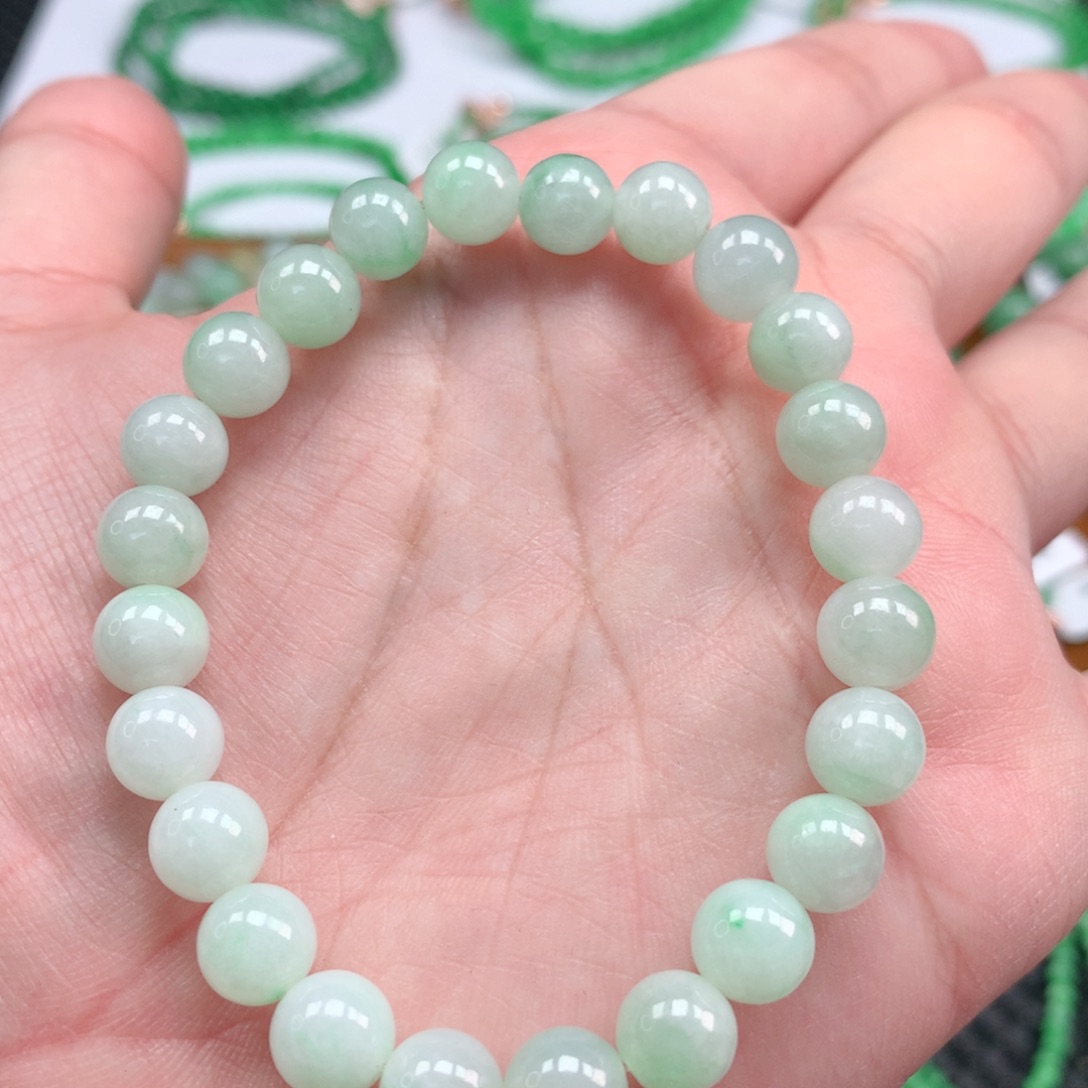 翡翠手链未镶嵌翡翠