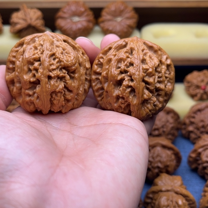 核桃48➕九龙筋狮子头手工打底