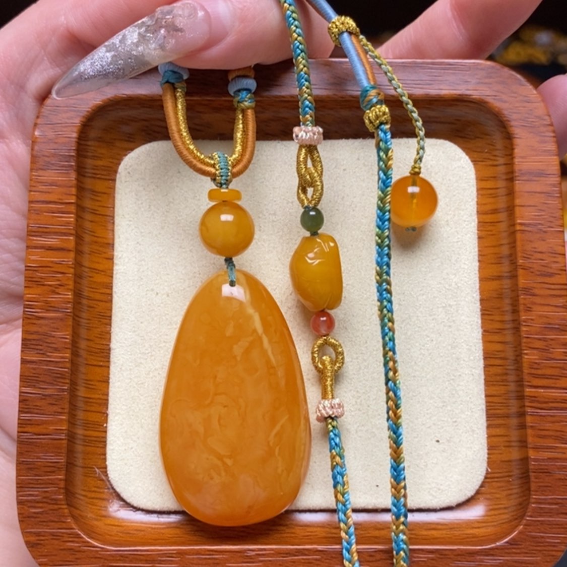 【闪购商品】蜜蜡颈饰未镶嵌项链