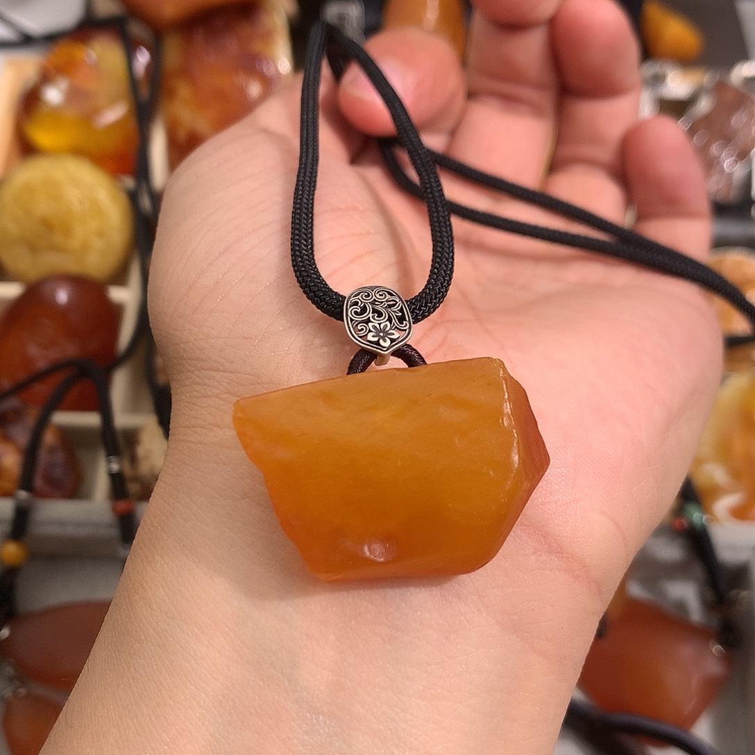 蜜蜡裸石未镶嵌你