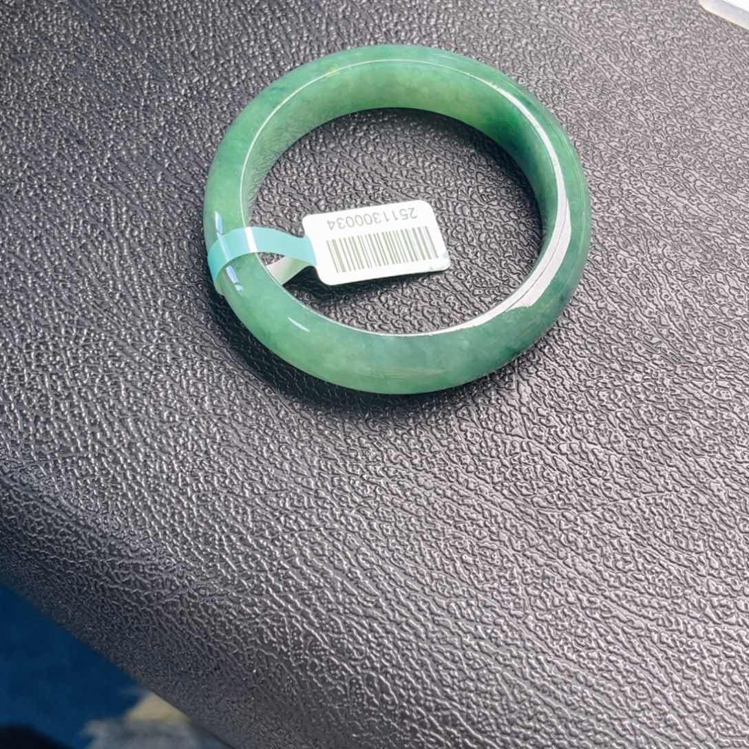 未镶嵌手镯翡翠5354。99