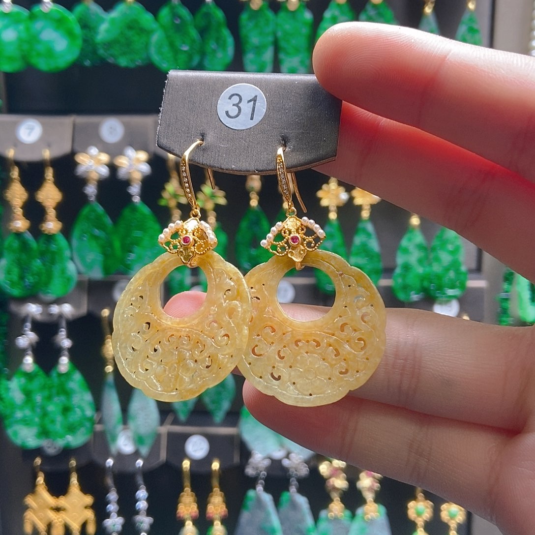 翡翠未镶嵌耳饰翡翠