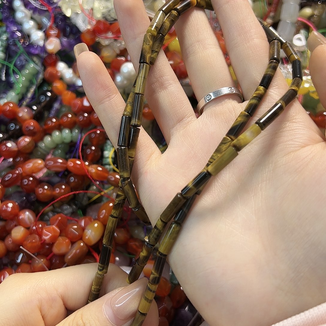 玛瑙/玉髓未镶嵌珠宝半成品卡4✖️14虎眼桶珠一条