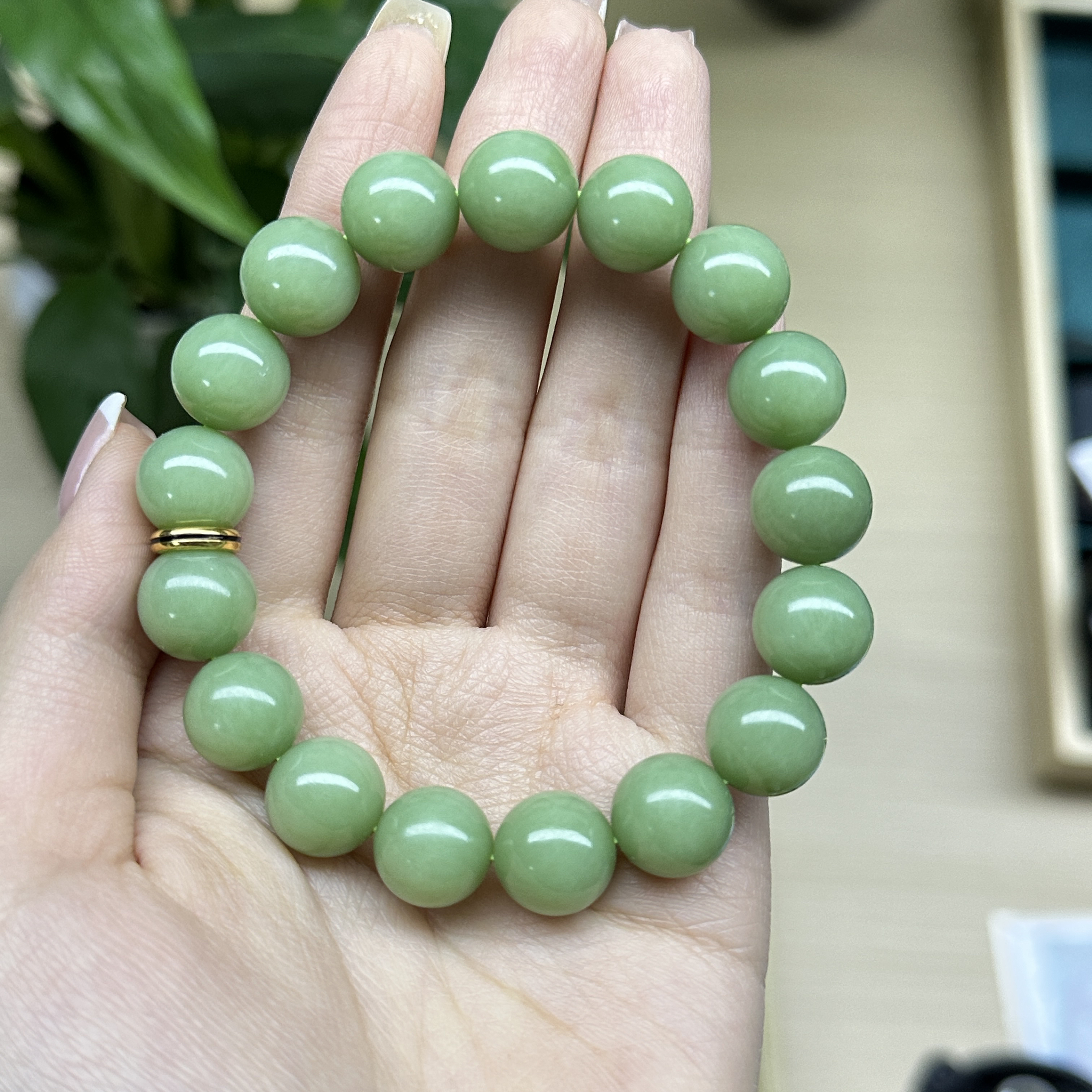 12mm碧玉圆珠手串