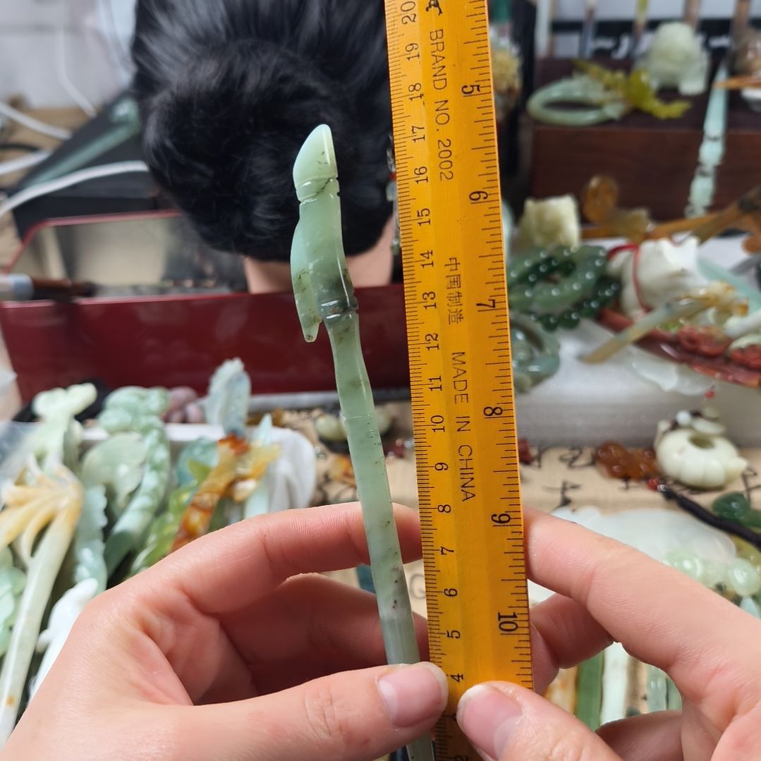 蛇纹石玉发饰合金