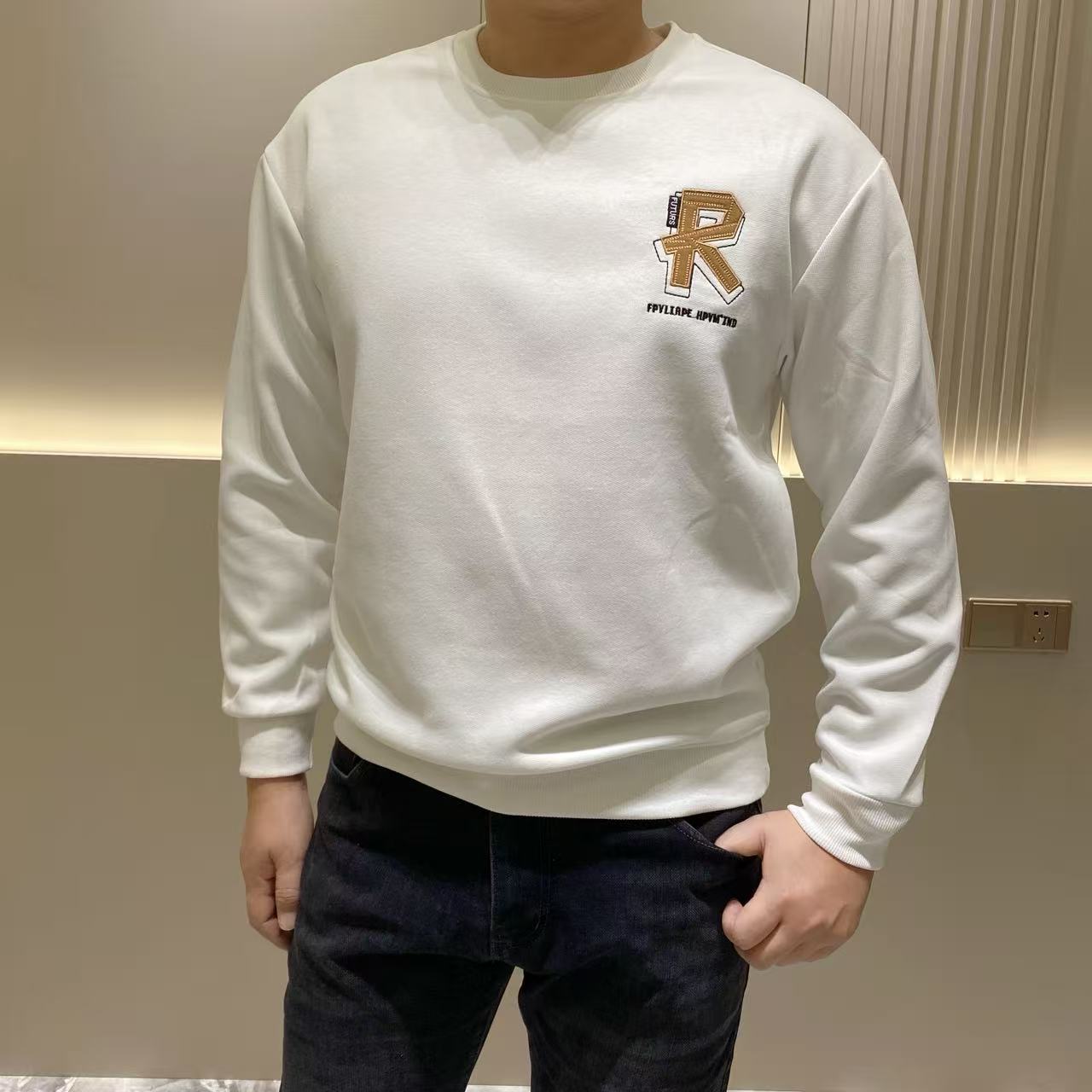 【娜姐家】8610新款时尚潮流宽松港风复古圆领R字男士卫衣