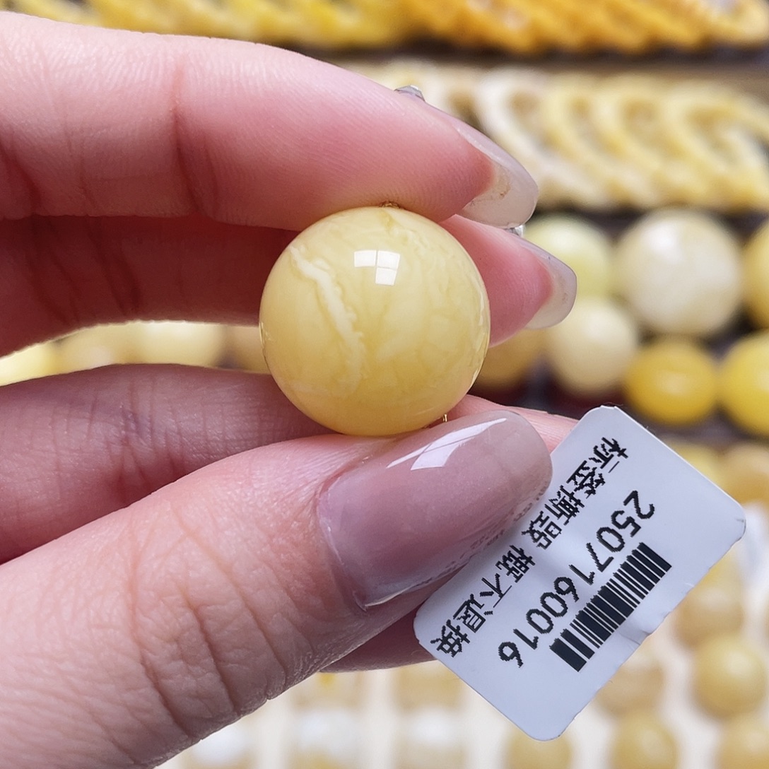 琥珀未镶嵌裸石18.1mm圆珠