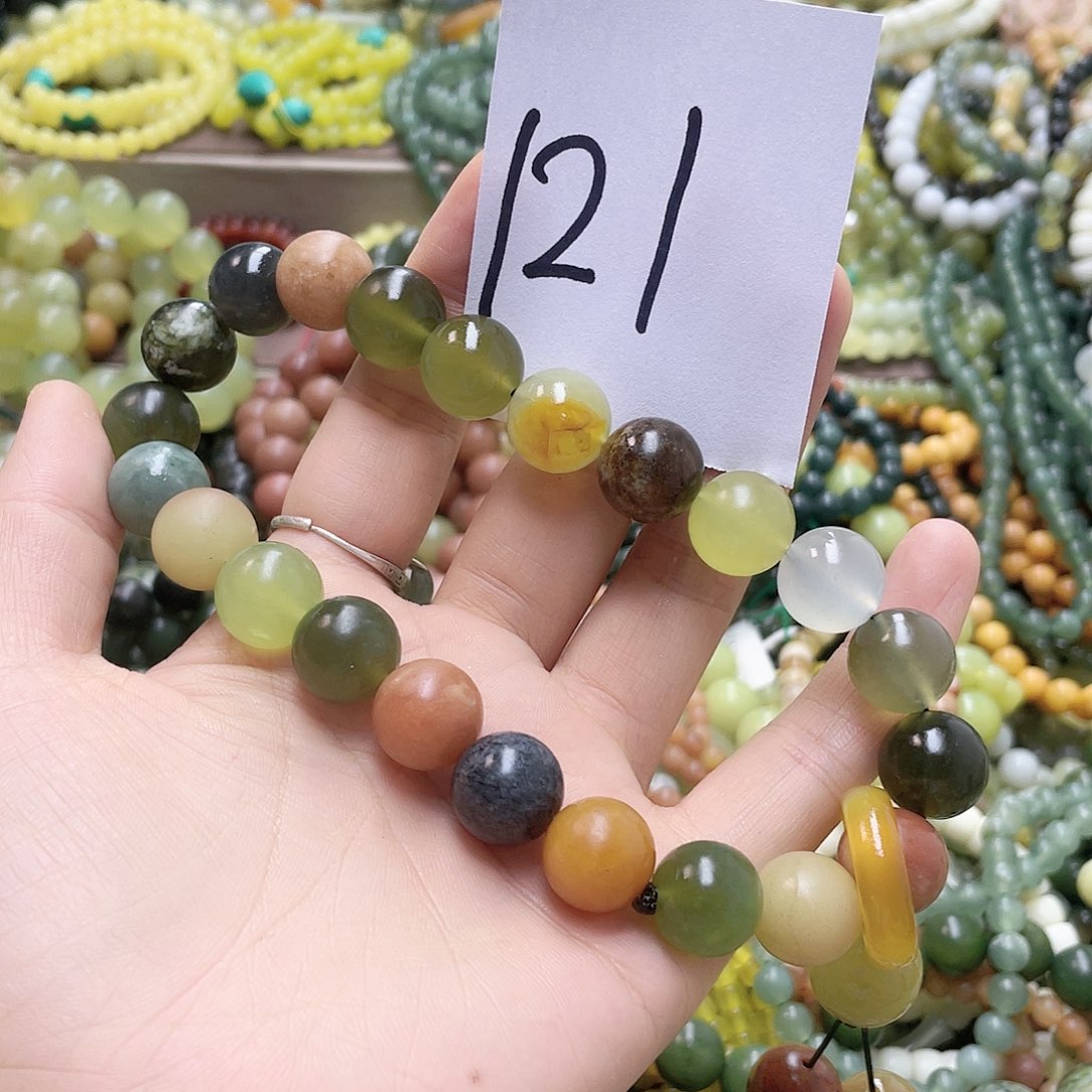 未镶嵌蛇纹石玉手链