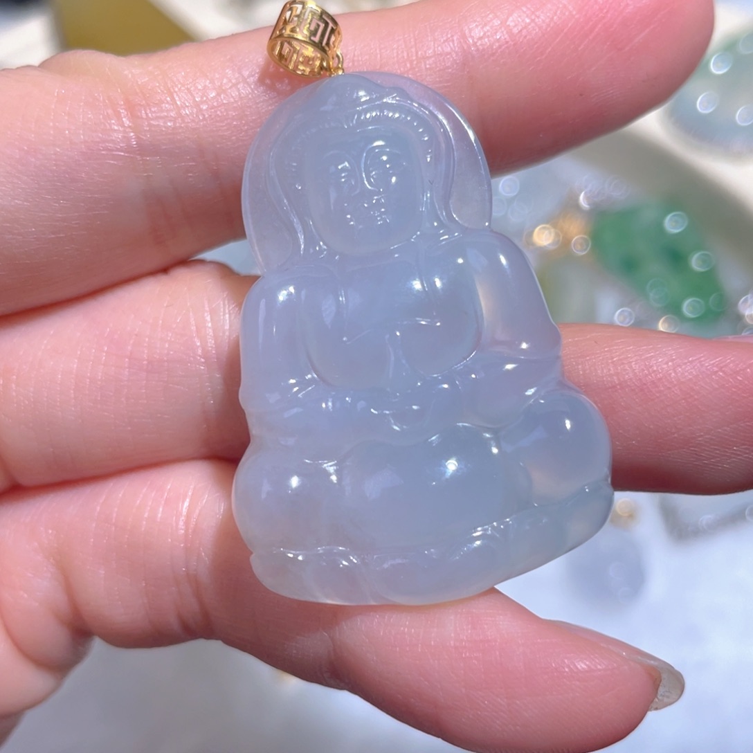 翡翠颈饰18K金镶嵌翡翠