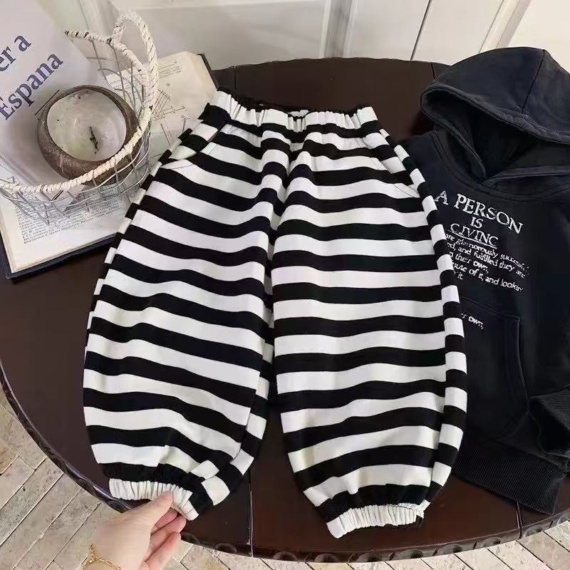 儿童春款卫裤过款