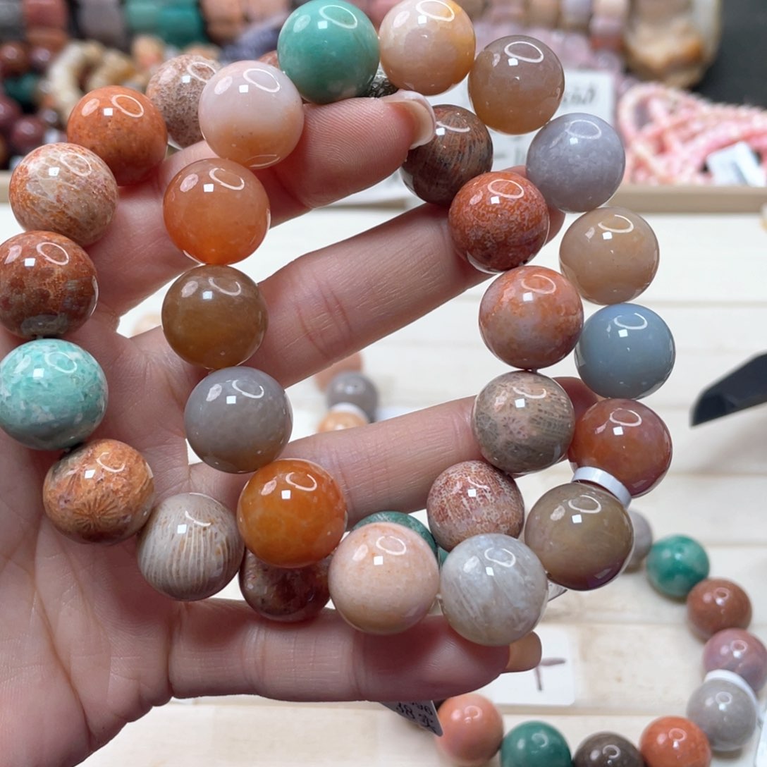 未镶嵌手链硅化玉上***鱼001