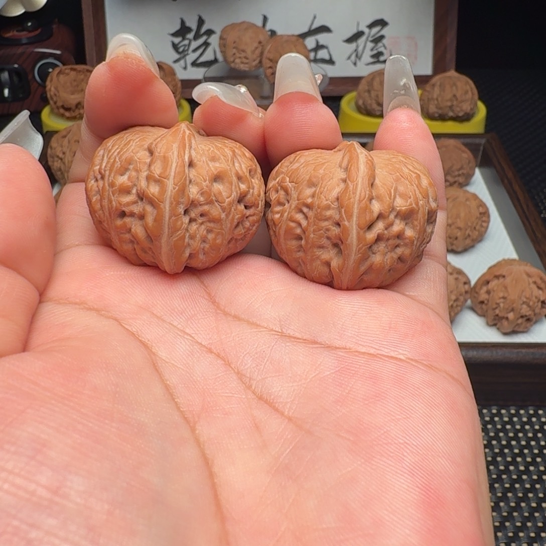 爱***乐吊坠文玩核桃全品无修平谷元宝小手捻32尺