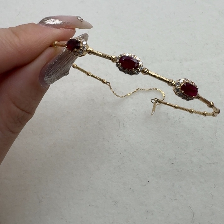 红宝石手链18K金镶嵌
