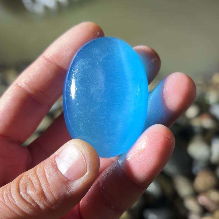 和田玉（糖玉）未镶嵌珠宝奇石