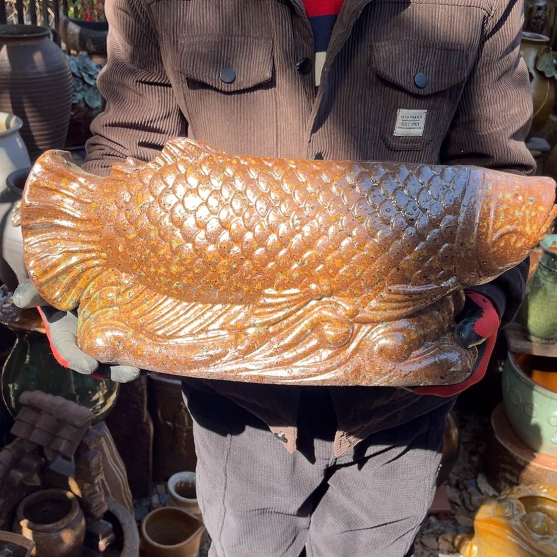 红陶高22长33宽14无孔瑕