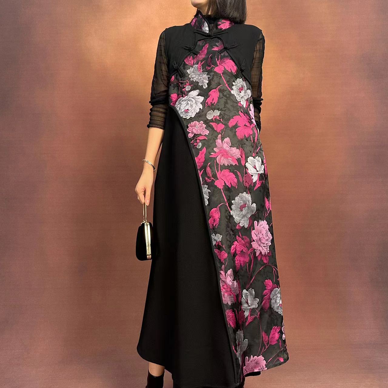 【大海轻奢】L23818新款黑色刺绣花气质设计师款时尚旗袍