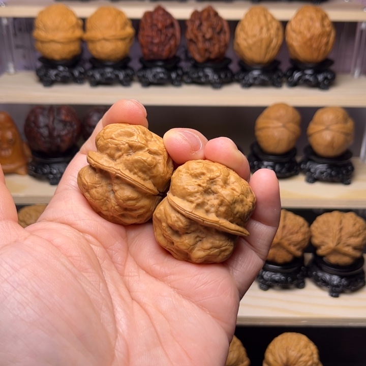 文玩核桃吊坠10w金蟾疙瘩包