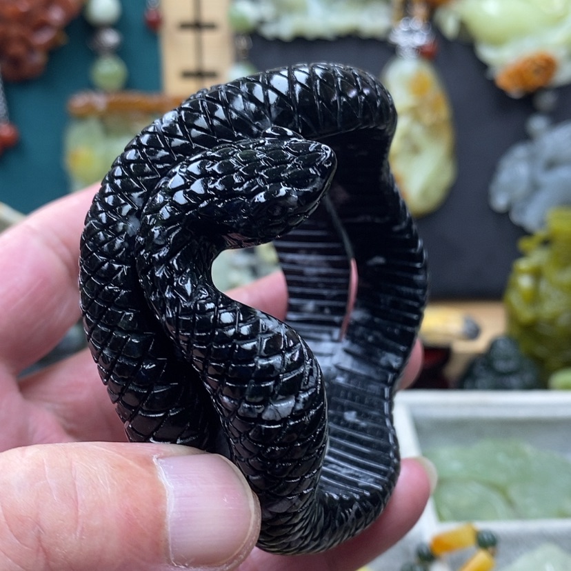 【闪购商品】蛇纹石玉蛇镯60未镶嵌