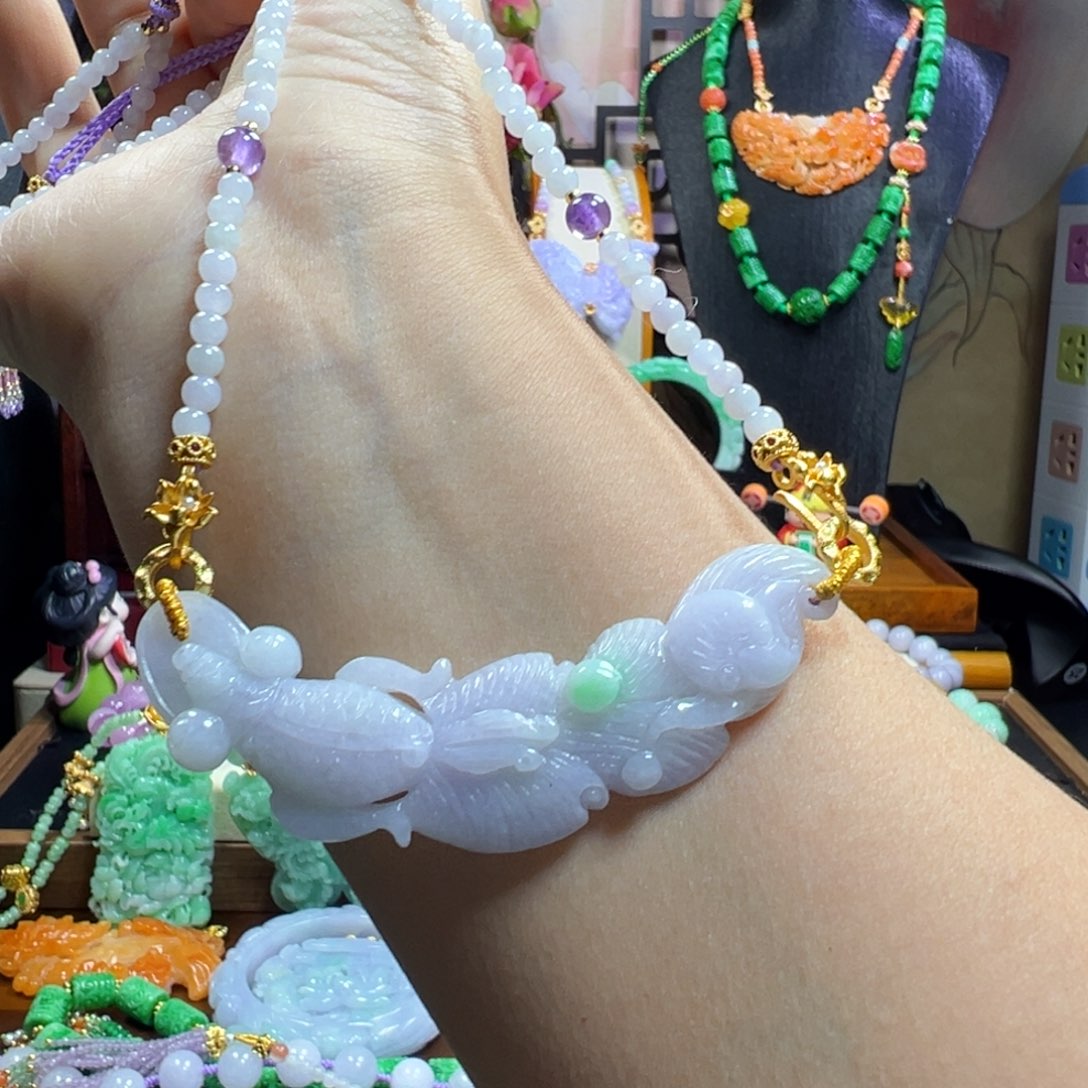 翡翠未镶嵌毛衣链锦鲤