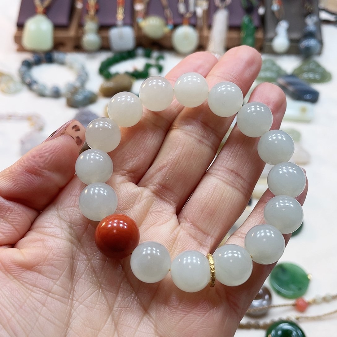 和田玉手链未镶嵌